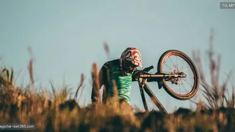 首节爆发！布里奇斯高效7投4中贡献11分助力球队进攻